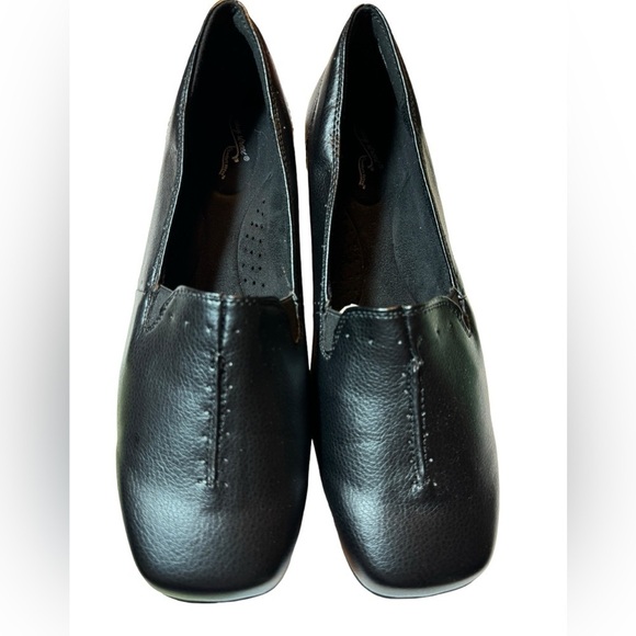 Easy Street Purpose Flats Size 11WW - Picture 4 of 9